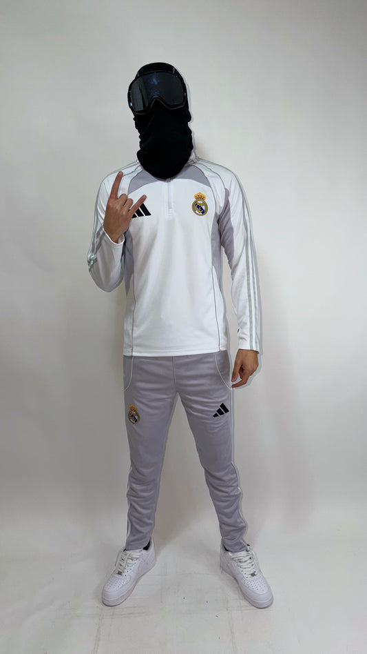 Conjunto REAL MADRID 2026😍 MÁXIMA CALIDAD✅