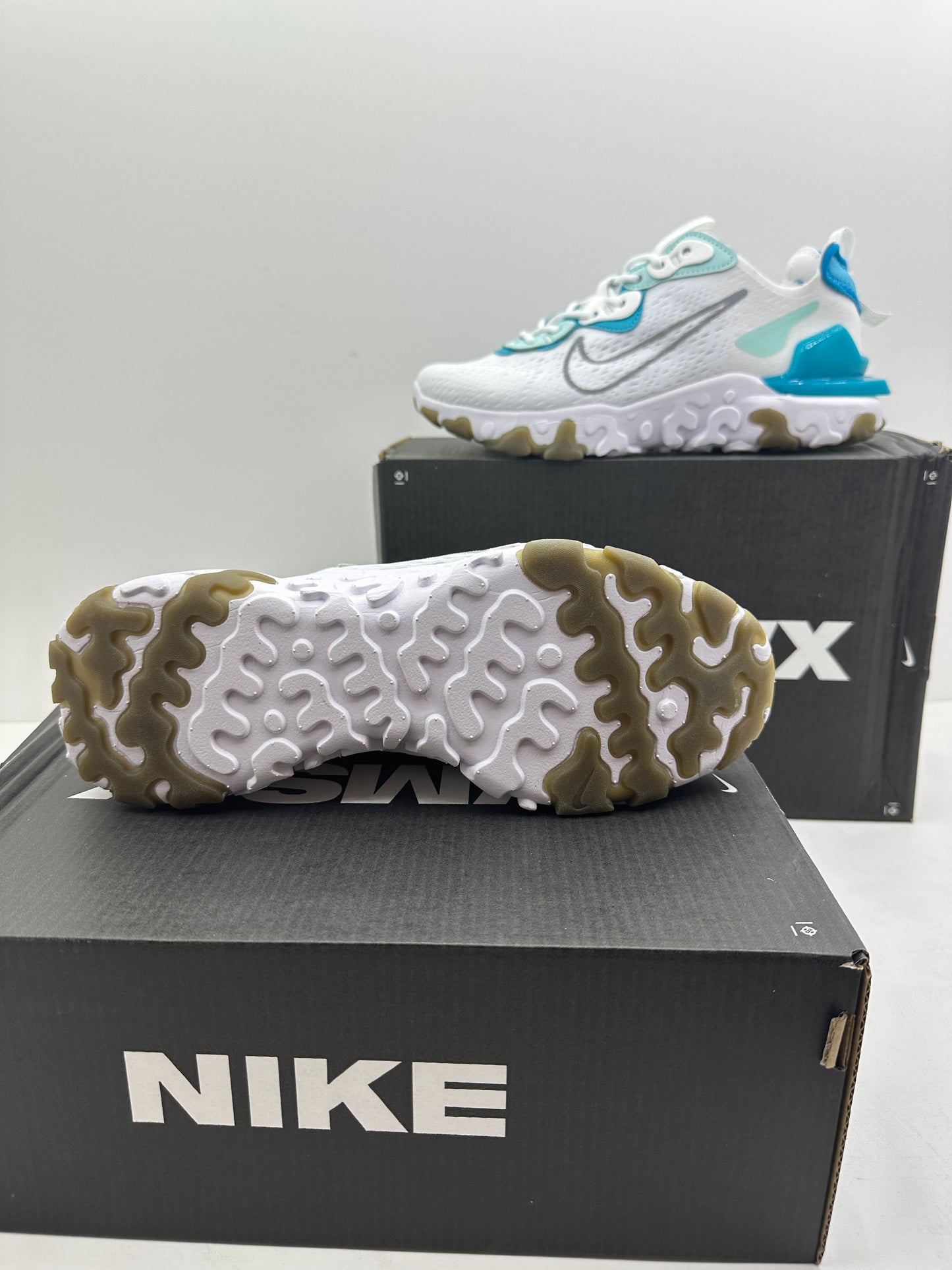 Nike React Visión White & Blue