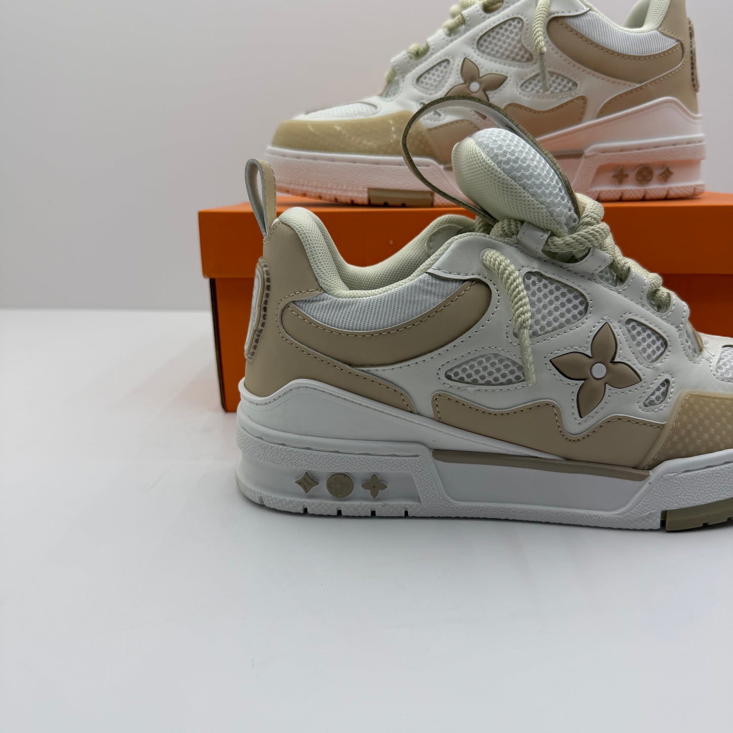 LV SKATE WHITE/BROWN⚪️🟤