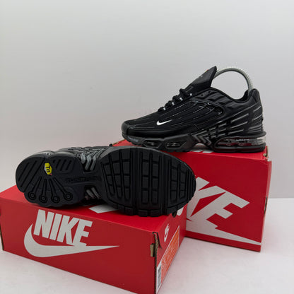 NIKE TUNED BLACK
