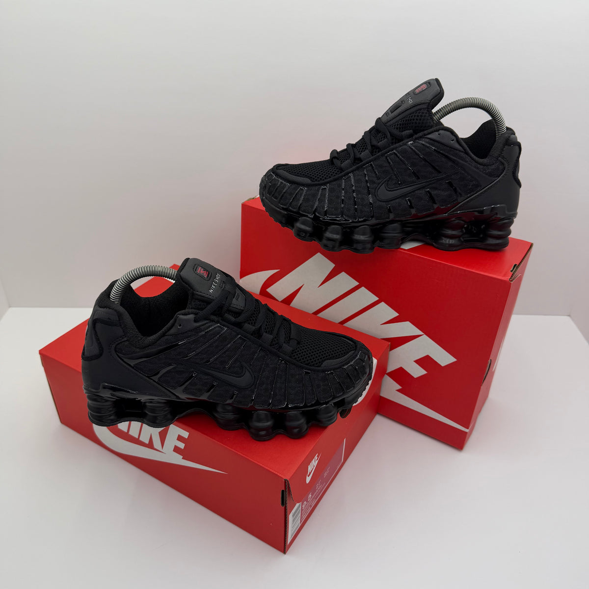 NIKE SHOX TL PRETO ⚫️