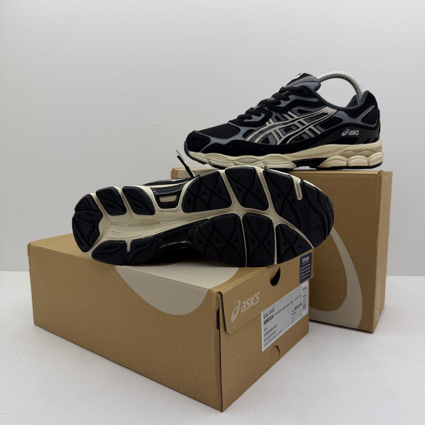ASICS QUANTUM GEL 2026
