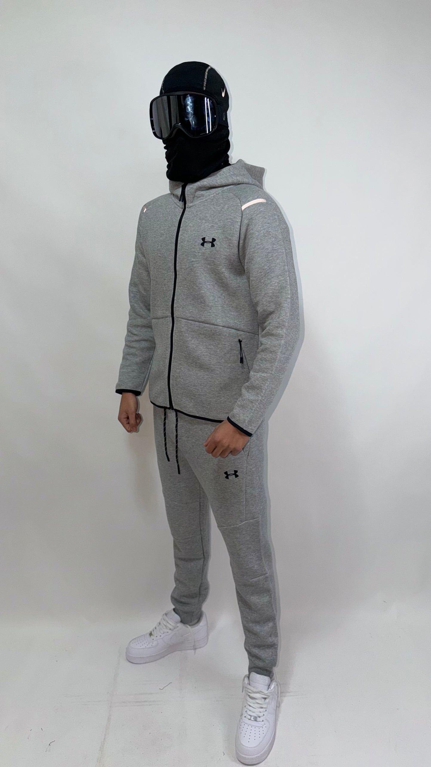 UA Unstoppable Fleece Grey🐺