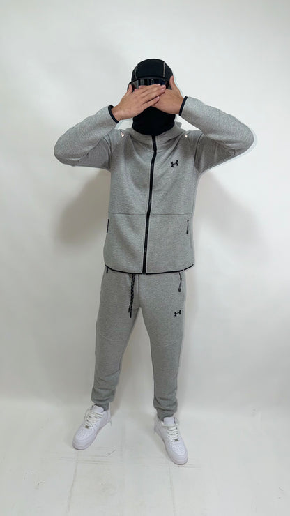 UA Unstoppable Fleece Grey🐺