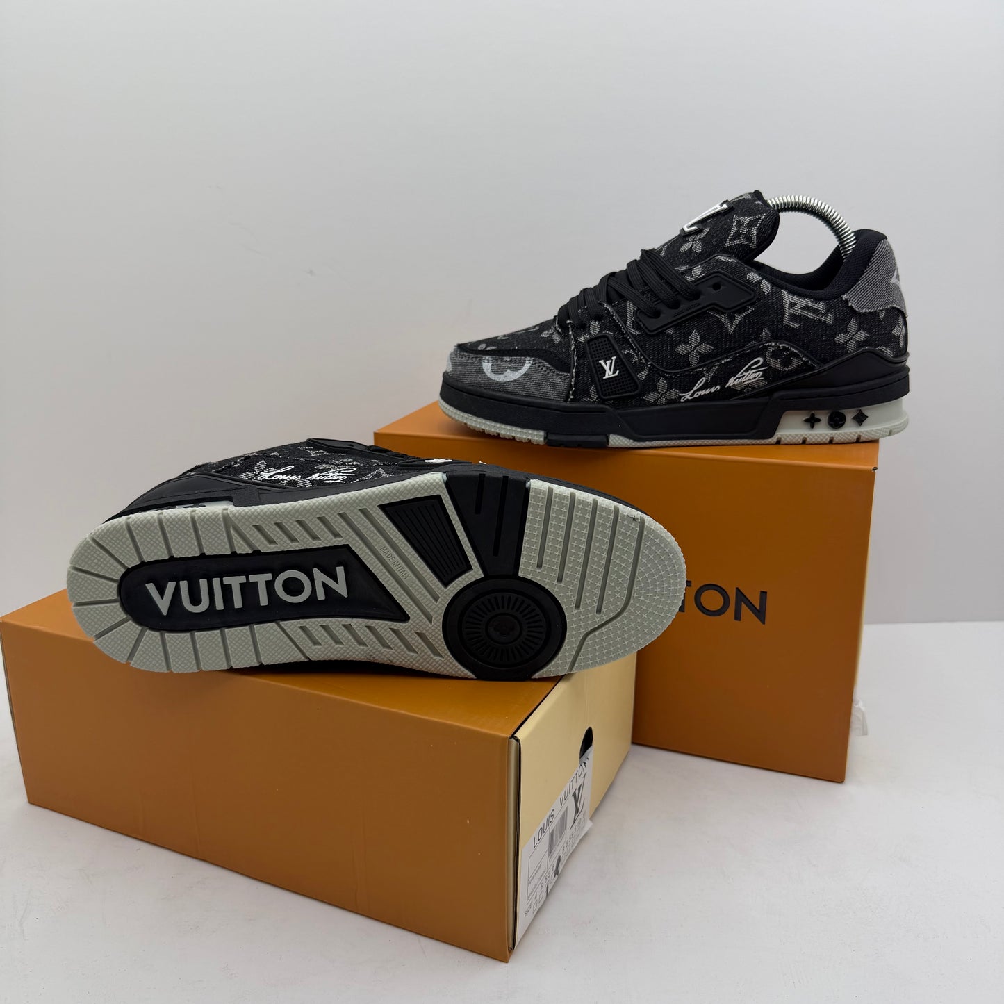 LV TRAINER MODELO ESPECIAL