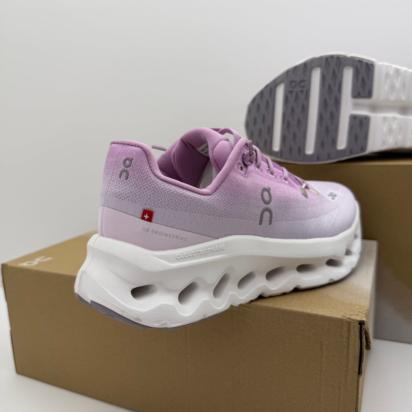 ON CLOUDTILT PINK 💗😍