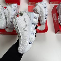 NIKE SHOX TL ⚪️