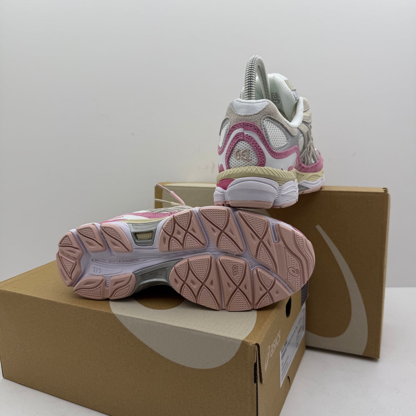 ASICS QUANTUM GEL 2026
