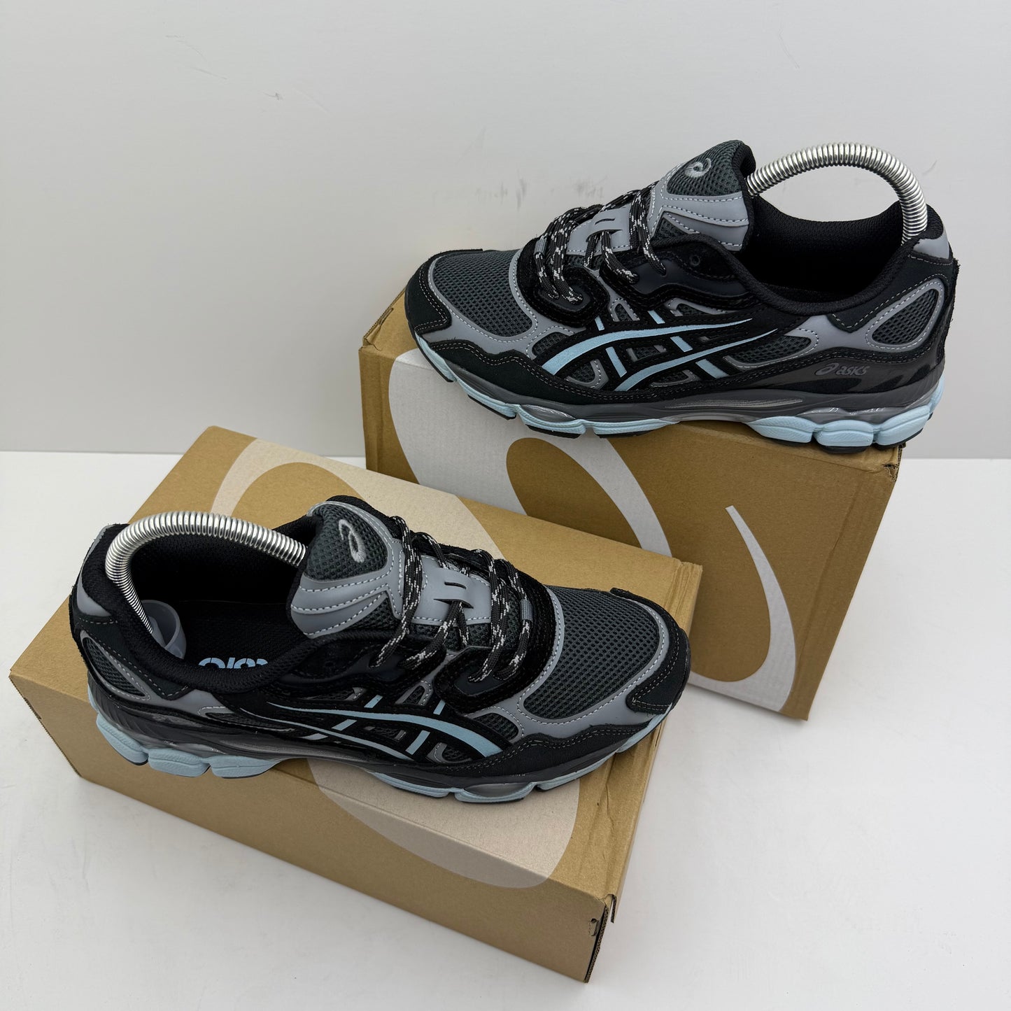 ASICS QUANTUM GEL 2026
