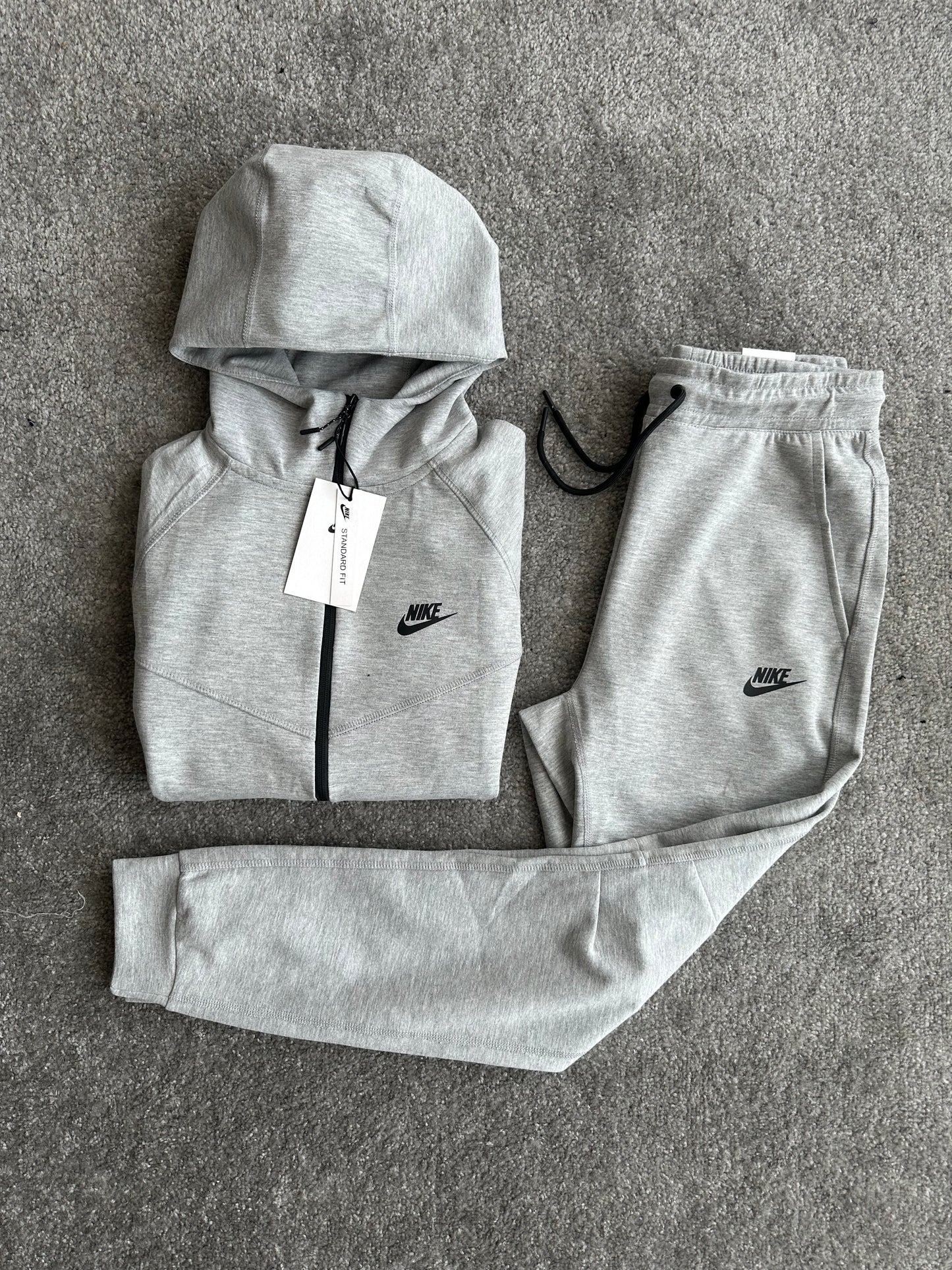 NIKE TECH FLEECE “FULL GREY 2024”🔥🥷🏿‼️