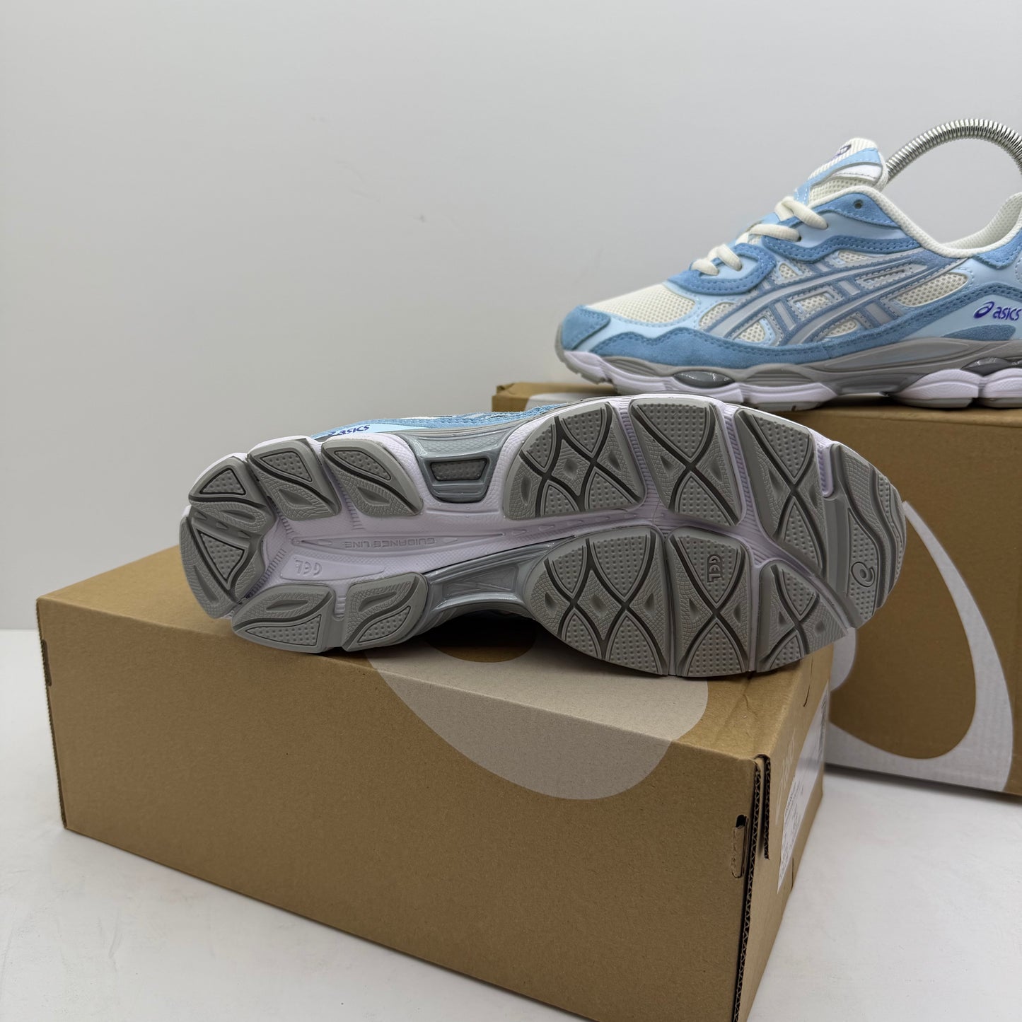 ASICS QUANTUM GEL SKY BLUE