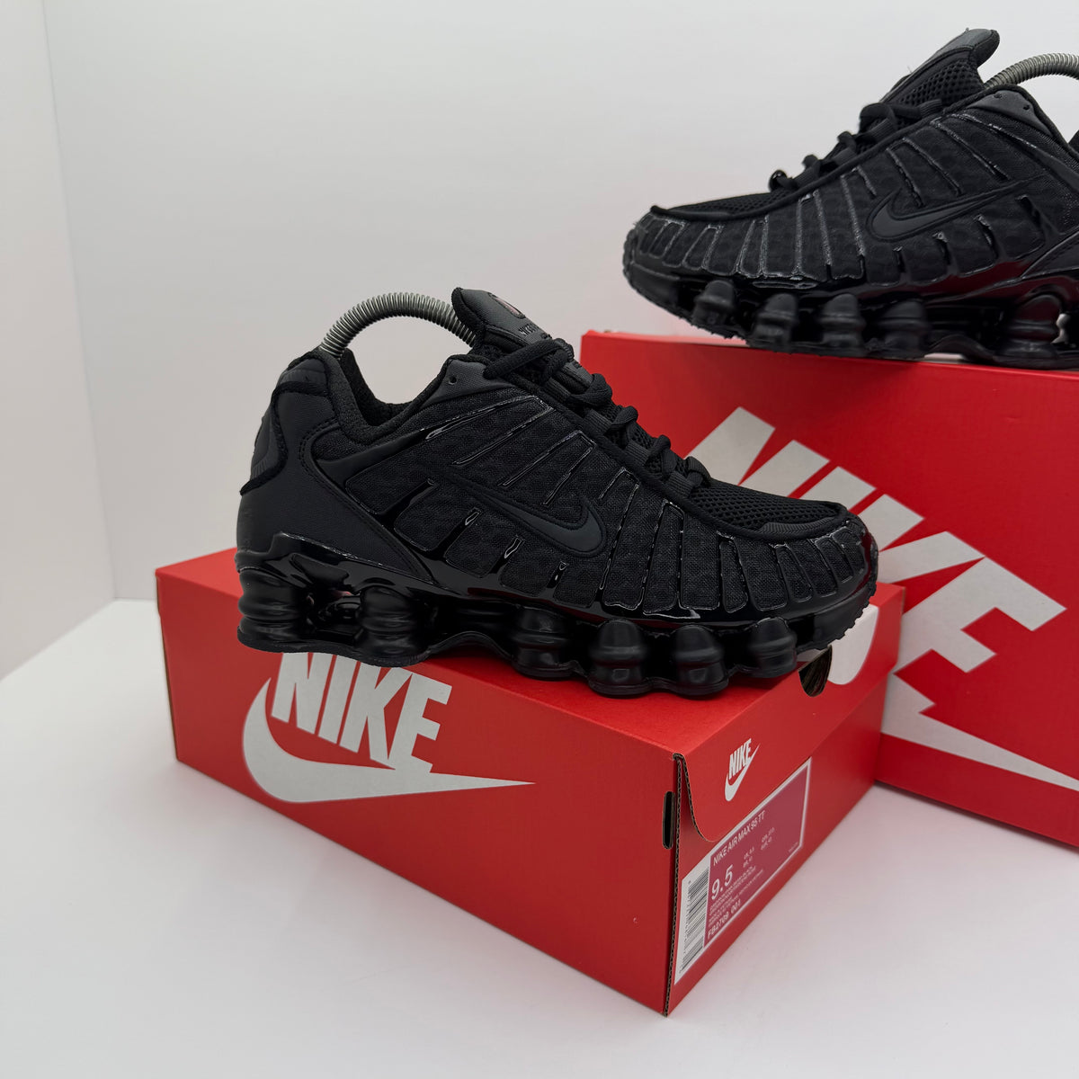 NIKE SHOX TL PRETO ⚫️