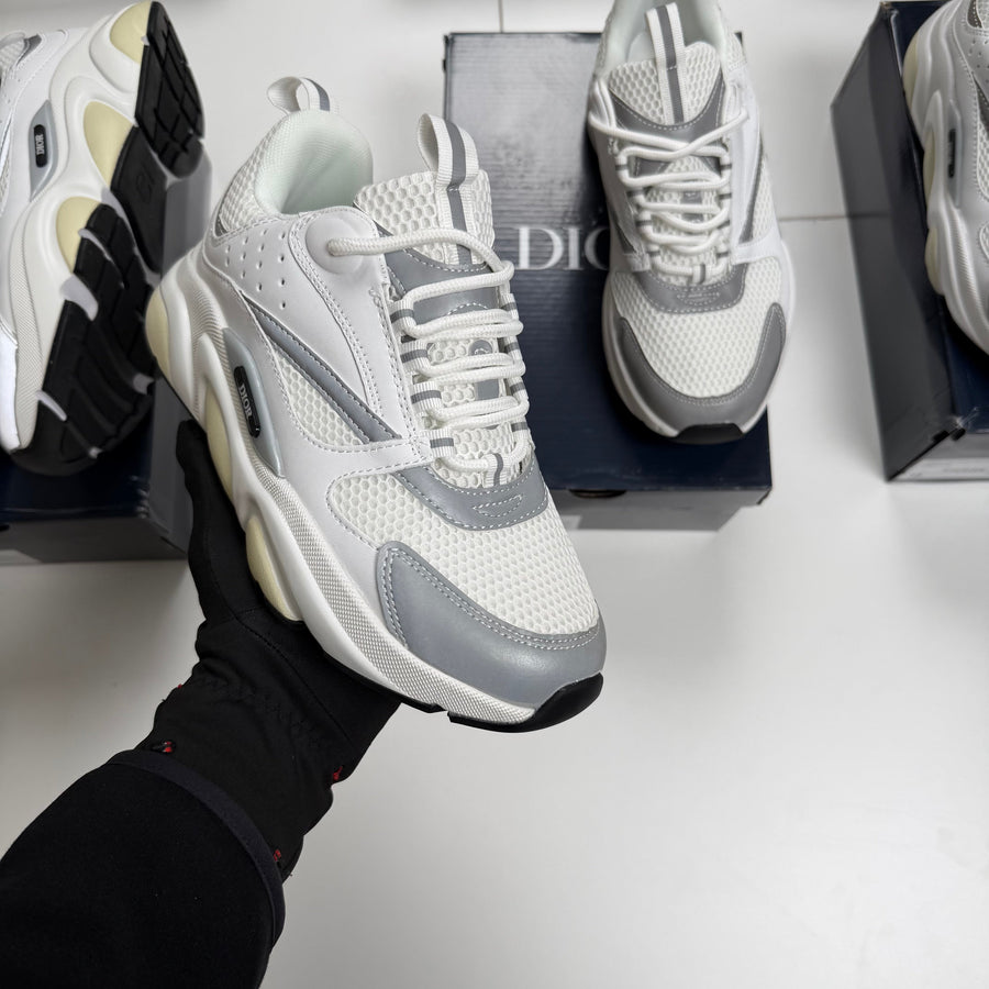 DIOR B22 HIGH QUALITY ⚪️