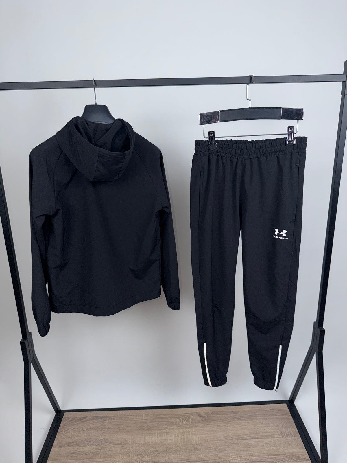 UNDER ARMOUR BLACK⚫️