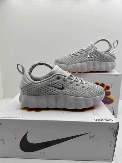 Zapatilla Nike Mind Grey