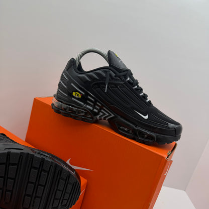 NIKE TUNED BLACK/SILVER⚫️🪙