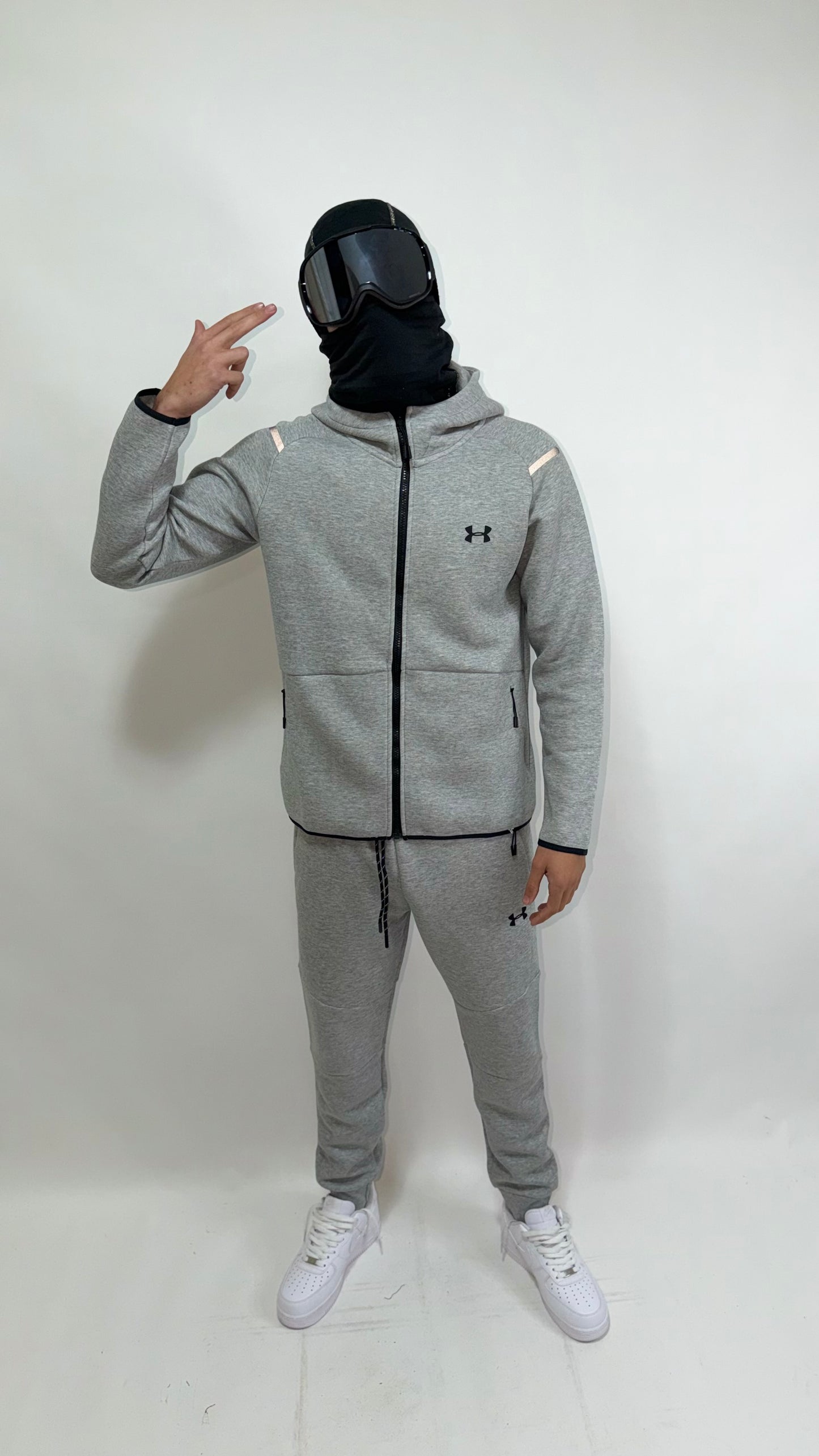 UA Unstoppable Fleece Grey🐺