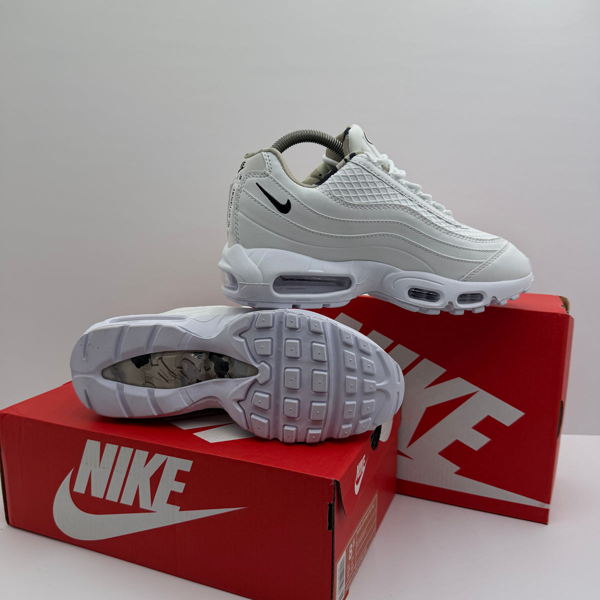 NIKE AIR MAX 95 x CORTEIZ BRANCO ⚪️