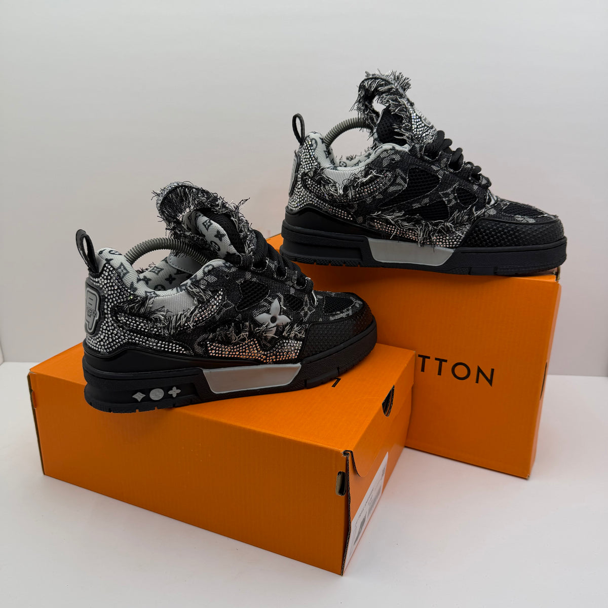 LV SKATE SVAROWSKY BLACK/WHITE ⚫️⚪️