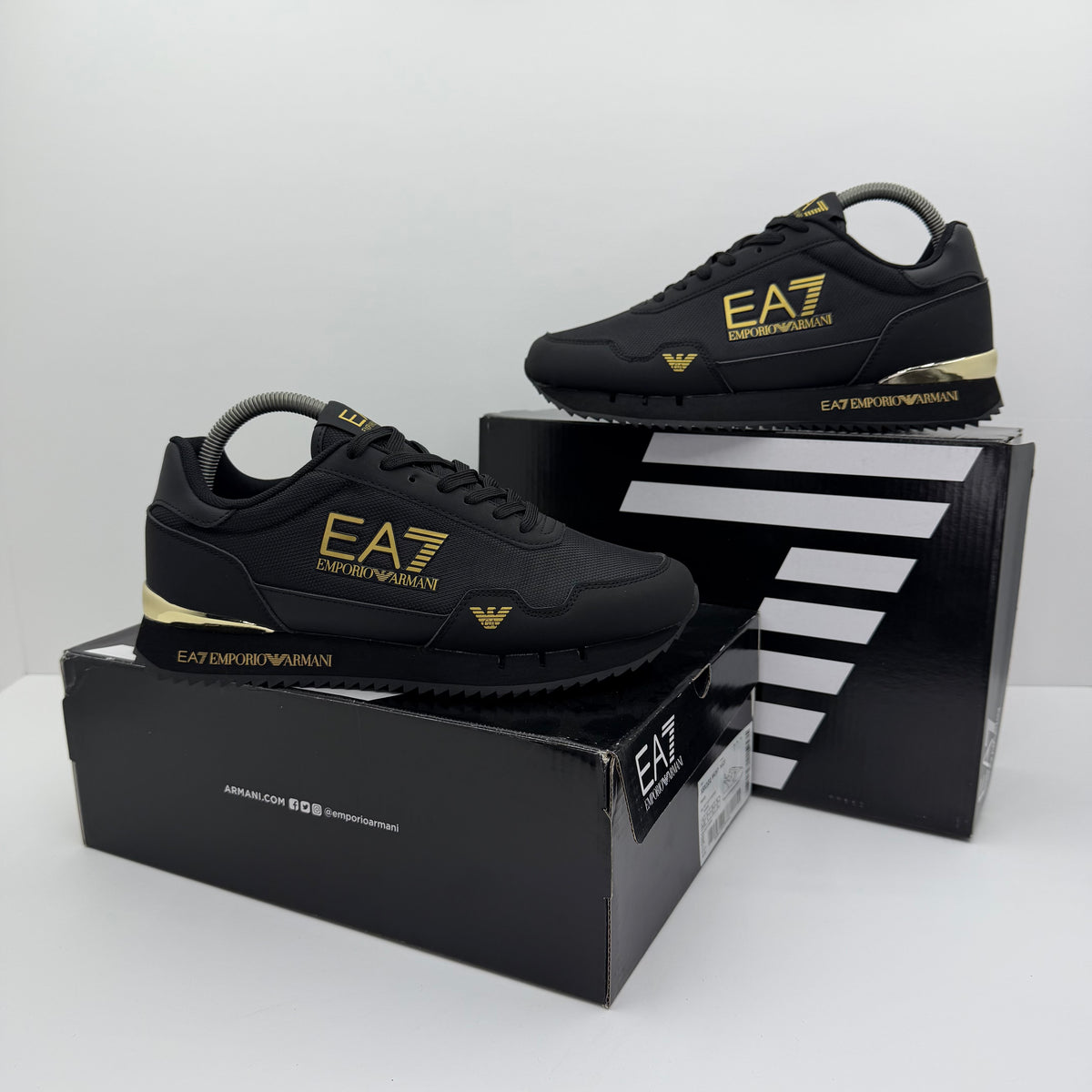 EMPORIO ARMANI EA7 2026⚫️💛