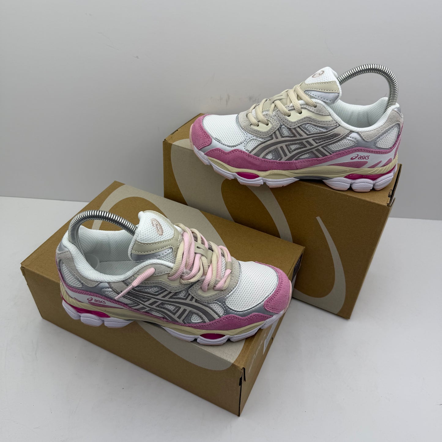 ASICS QUANTUM GEL 2026