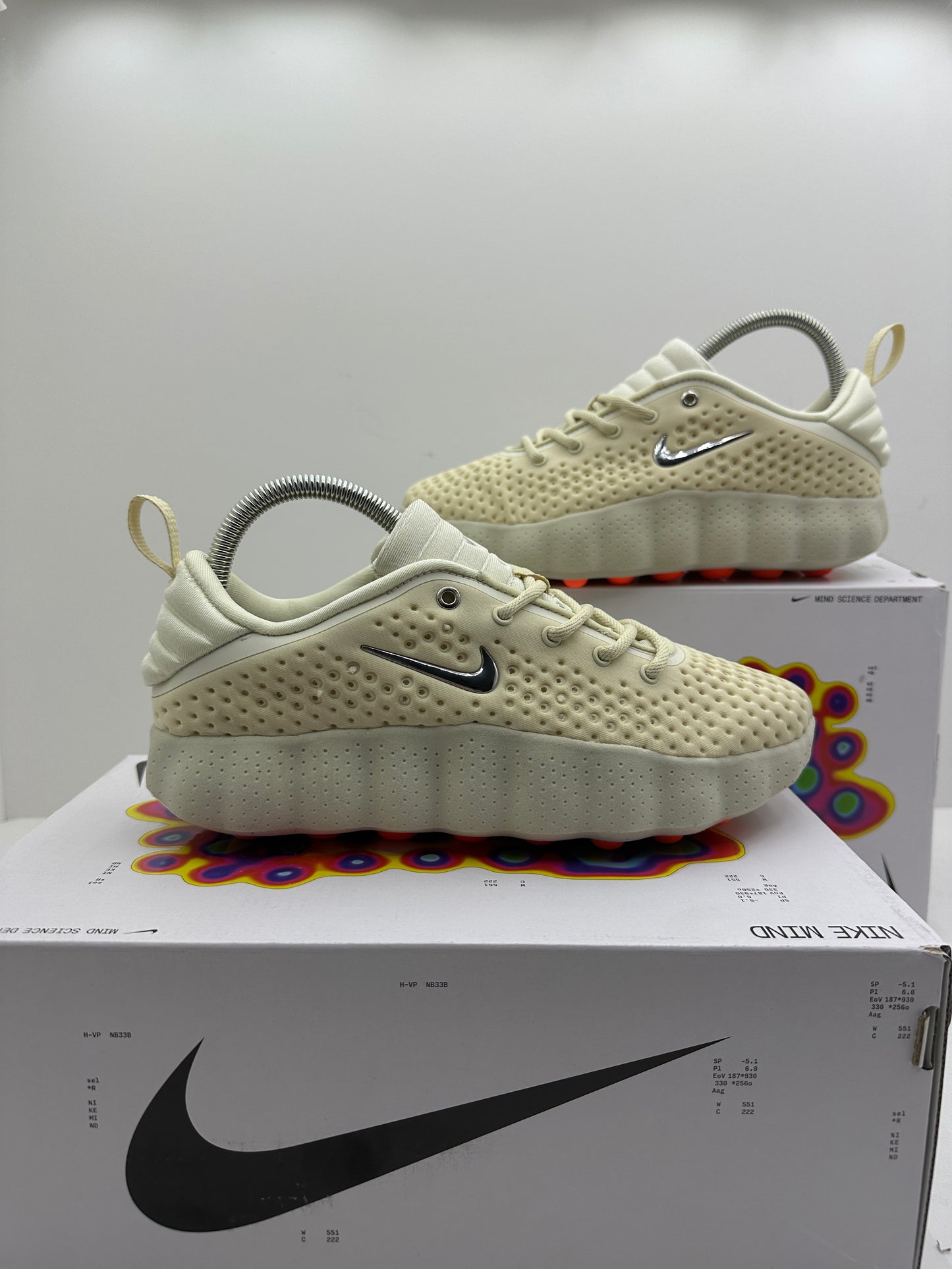 Zapatilla Nike Mind Beige