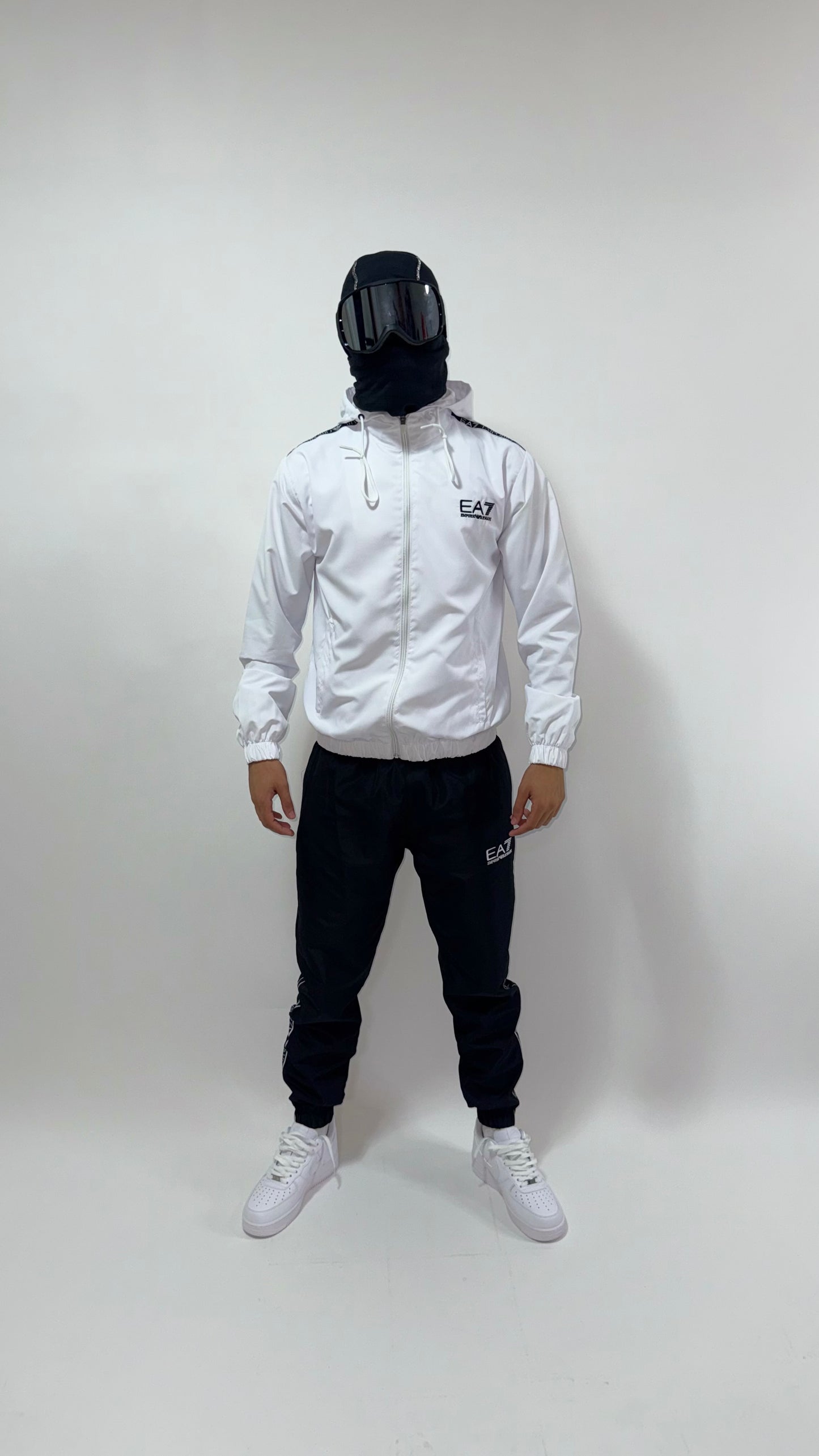 CHANDAL EA7 WHITE⚪️