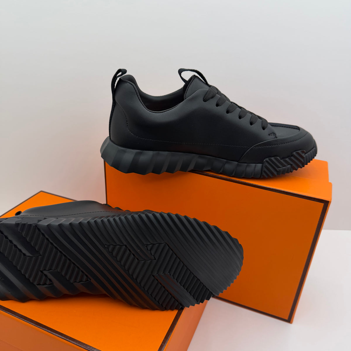SNEAKER HERMES PRETO | MÁXIMA QUALIDADE 2026 ⚫️