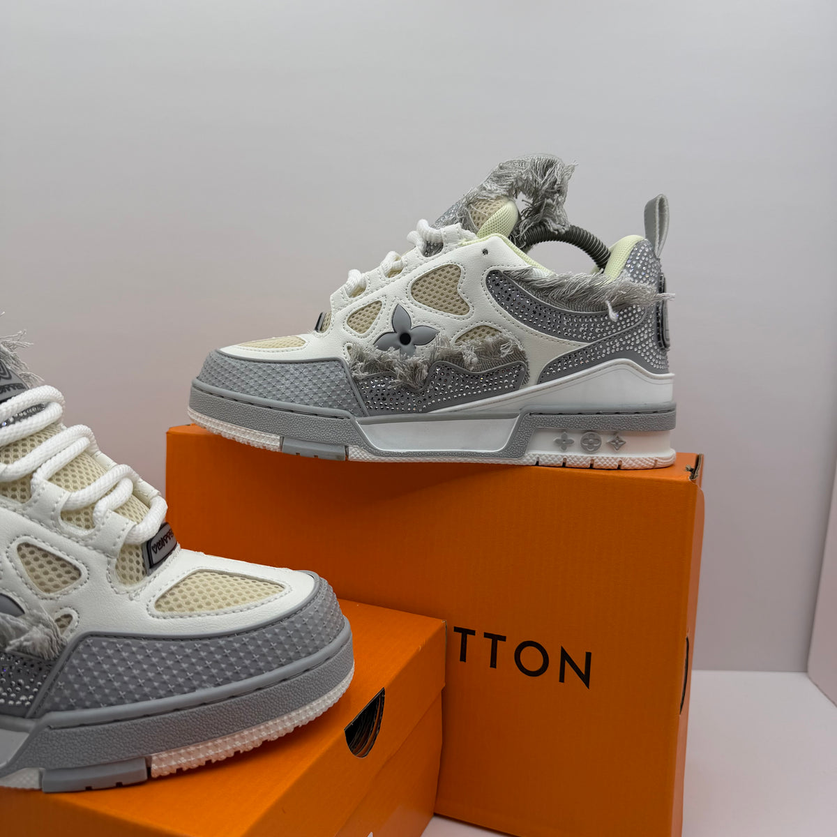 LV SKATE SVAROWSKY HIGH QUALITY💫