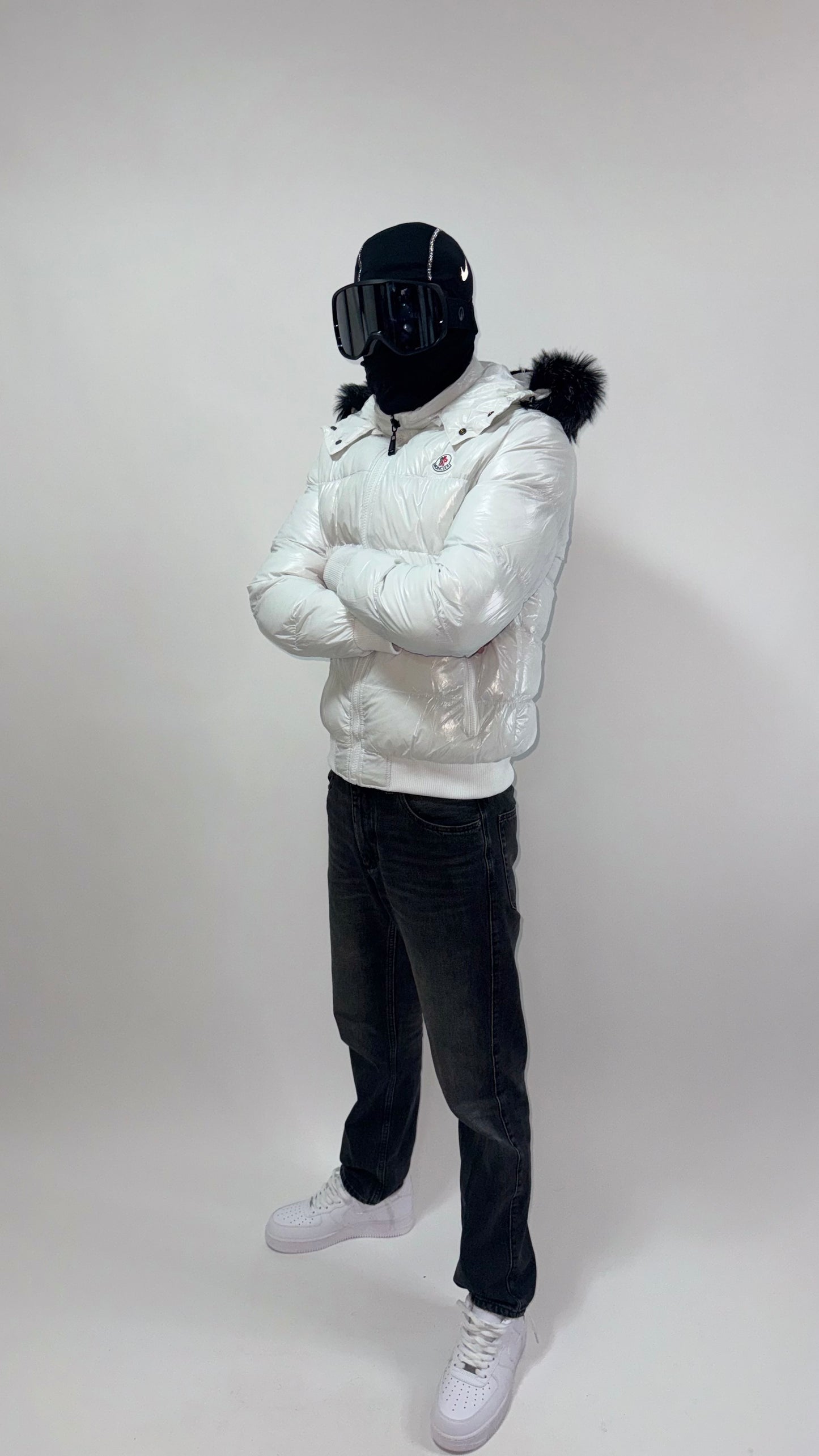 MONCLER JACKET WHITE⚪️💣