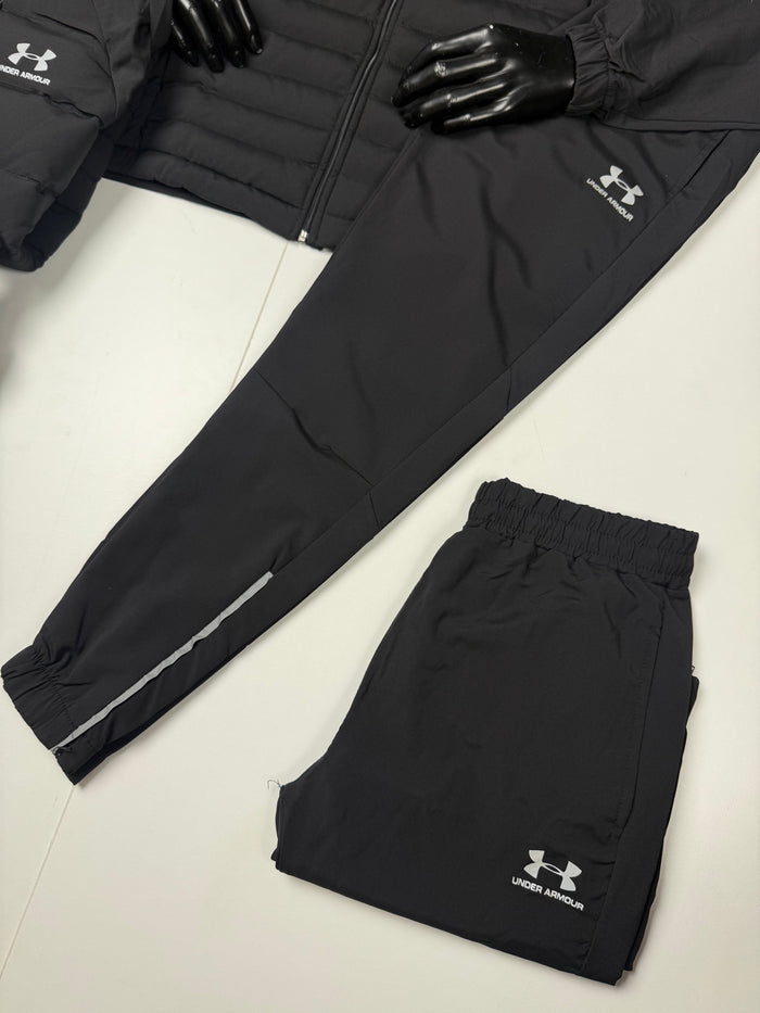 CHANDAL UNDER ARMOUR 2026 🔥 NUEVA COLECCIÓN 🆕 BRILLA CON EL FLASH 📸 UNIDADES LIMITADAS ‼️ CALIDAD G5 ✅ COLOR NEGRO ⚫️
