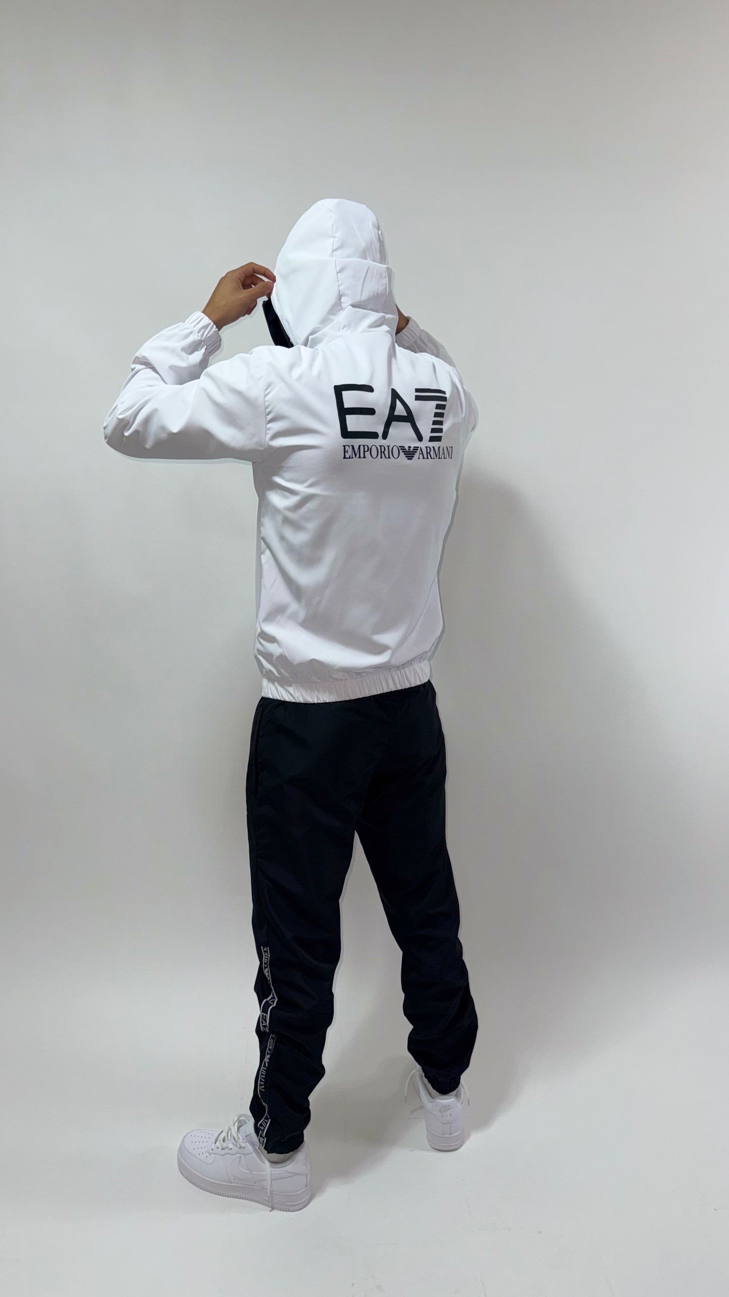 CHANDAL EA7 WHITE⚪️