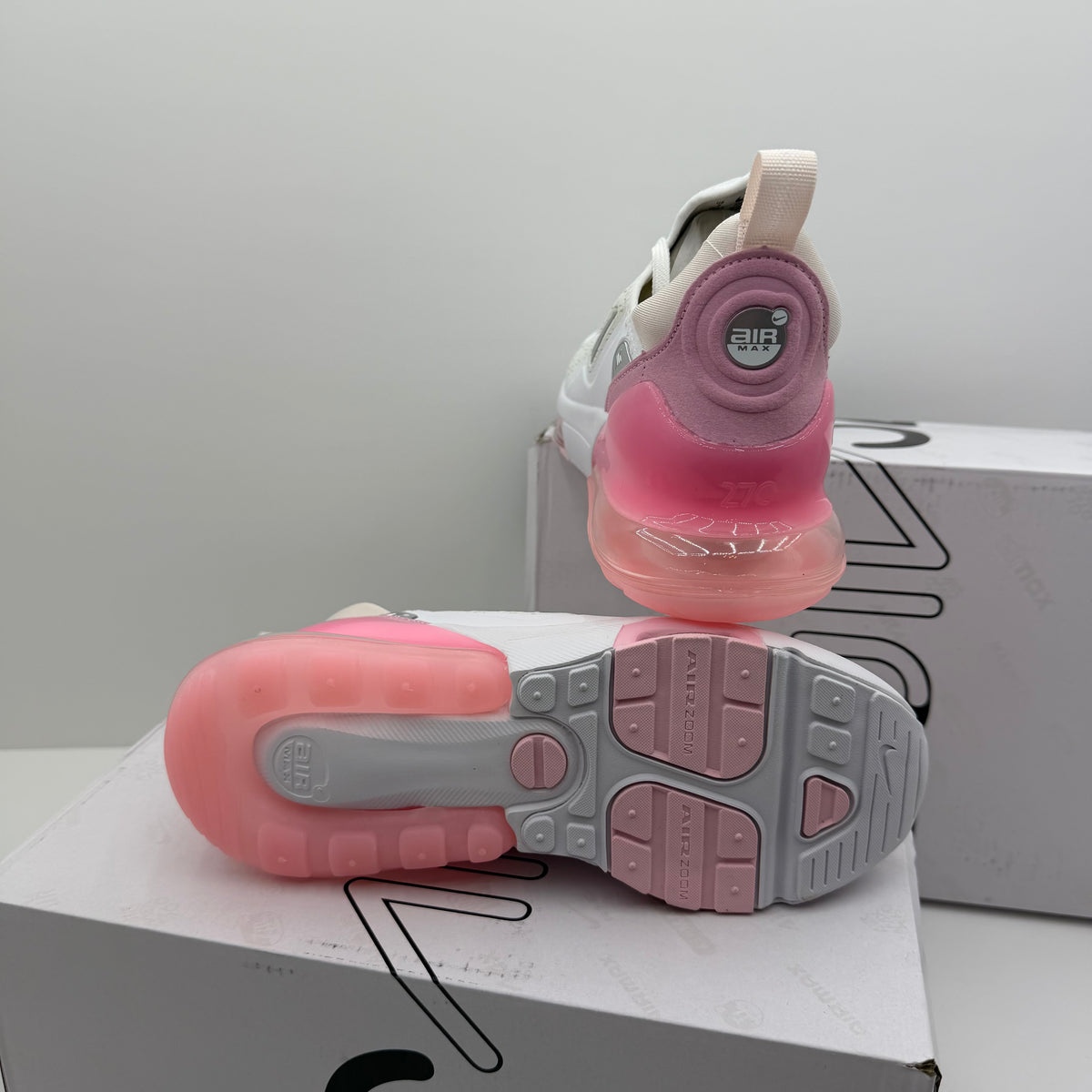 NIKE AIR MAX 270D DUSTY 2026