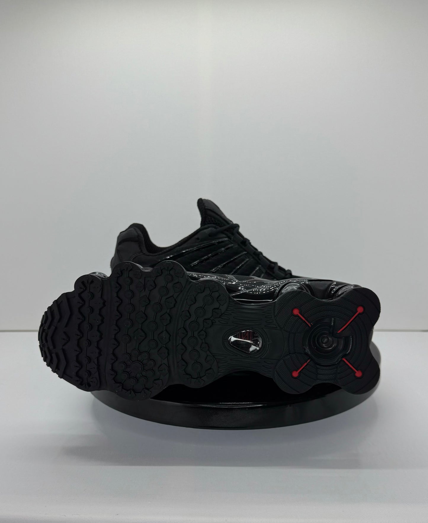 “NIKE SHOX TL ALL BLACK⚫️”