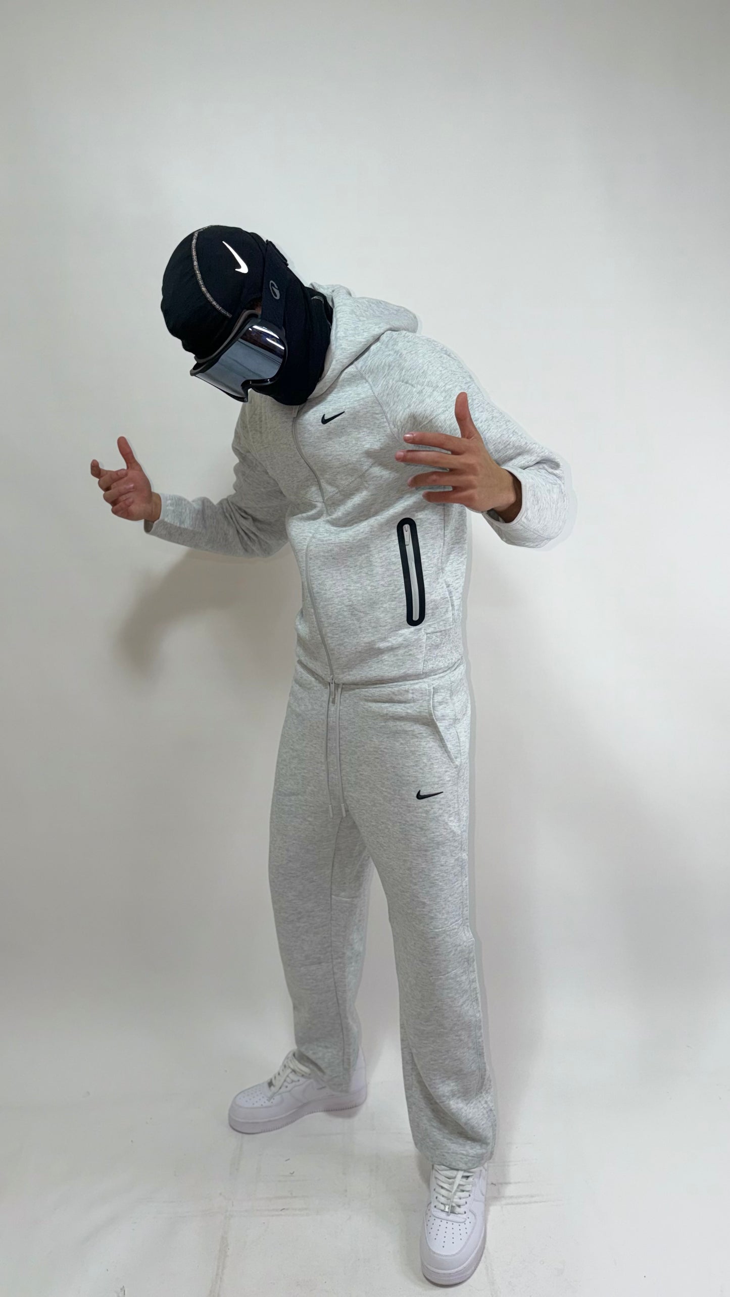 NIKE TECH NOCTA GRIS🐺 MÁXIMA CALIDAD 1.1😍 MODELO 2026🤩