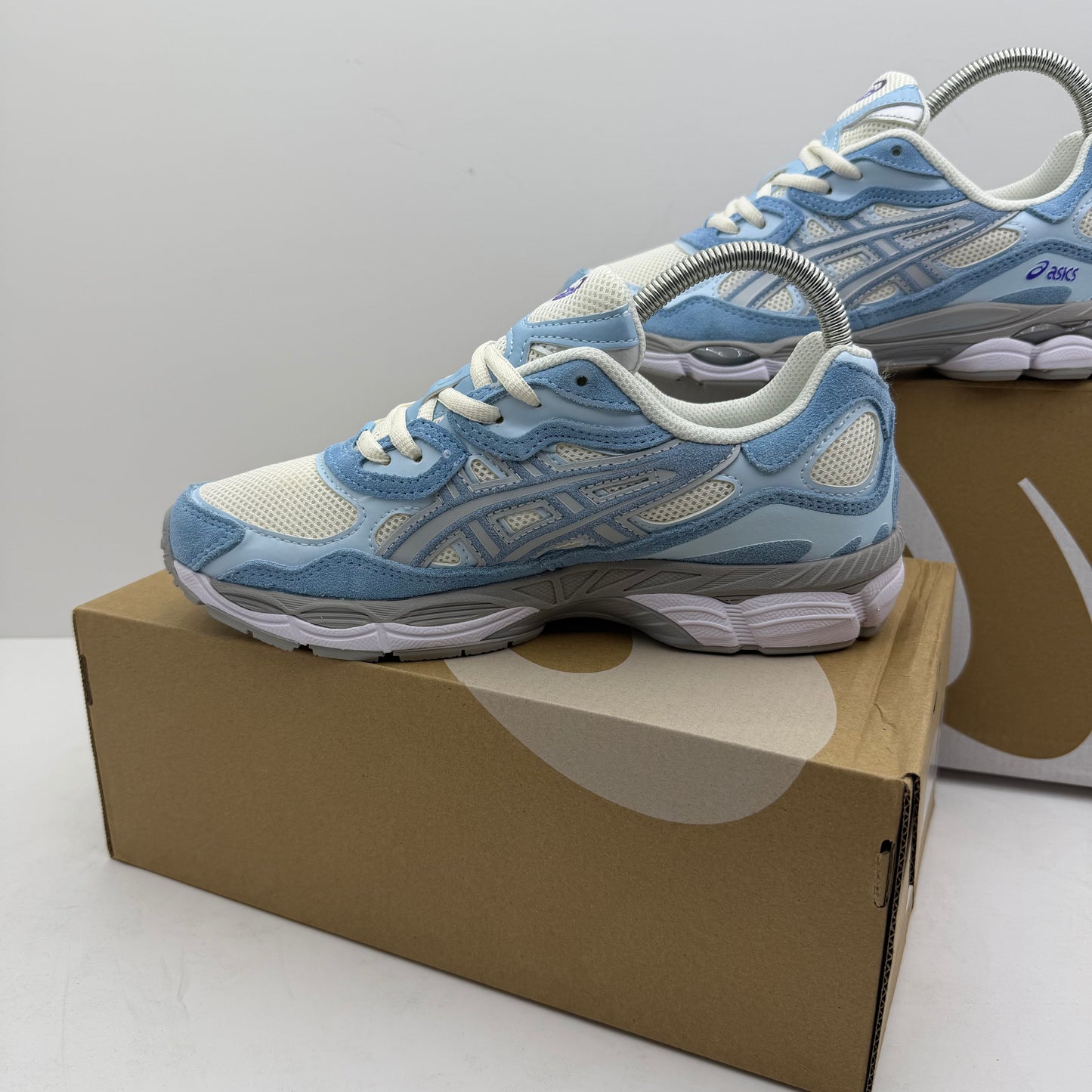 ASICS QUANTUM GEL SKY BLUE