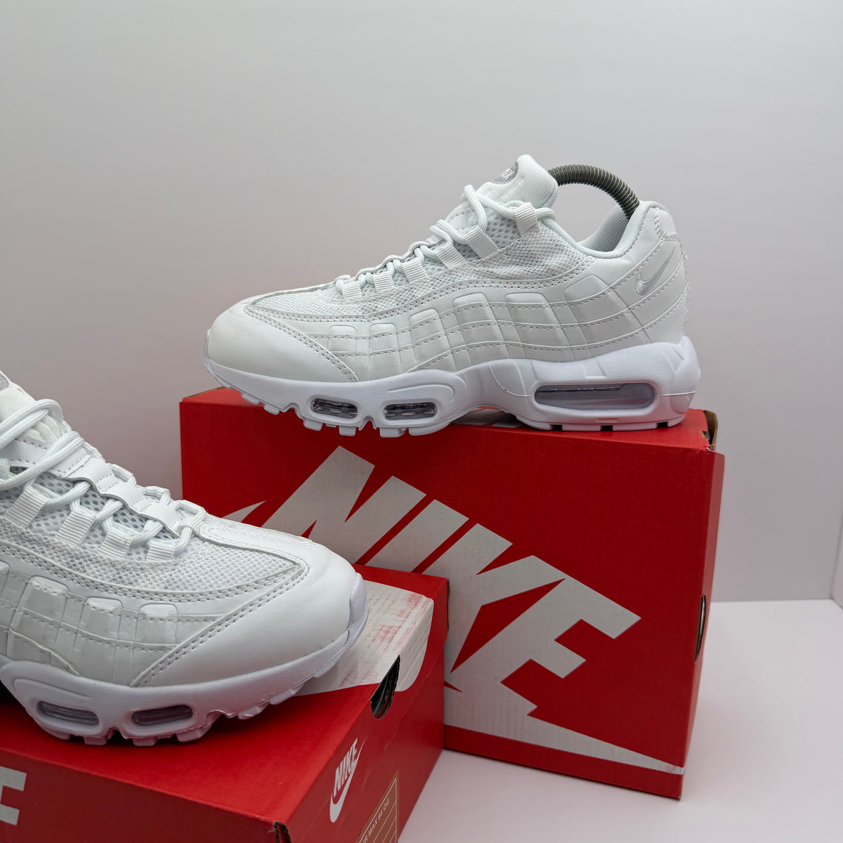 NIKE AIR MAX 95 BRANCO ⚪️