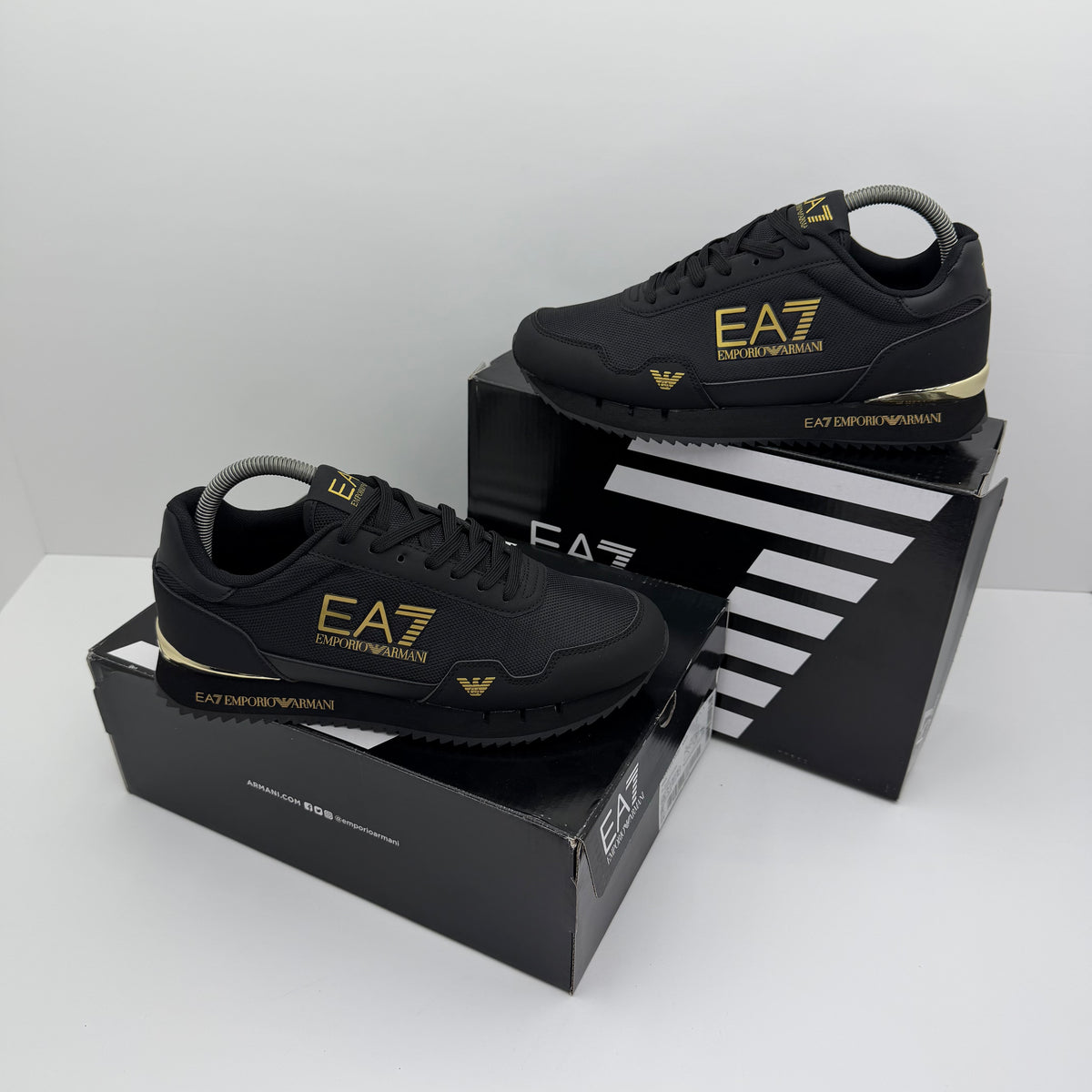 EMPORIO ARMANI EA7 2026⚫️💛