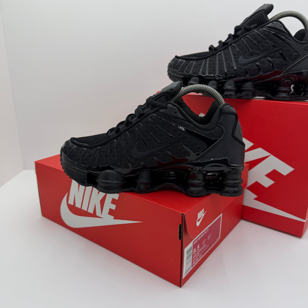 NIKE SHOX TL PRETO ⚫️