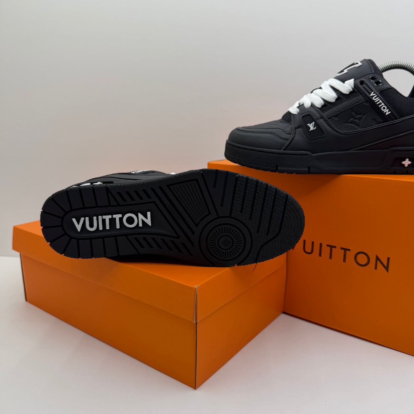 LV TRAINER BLACK⚫️