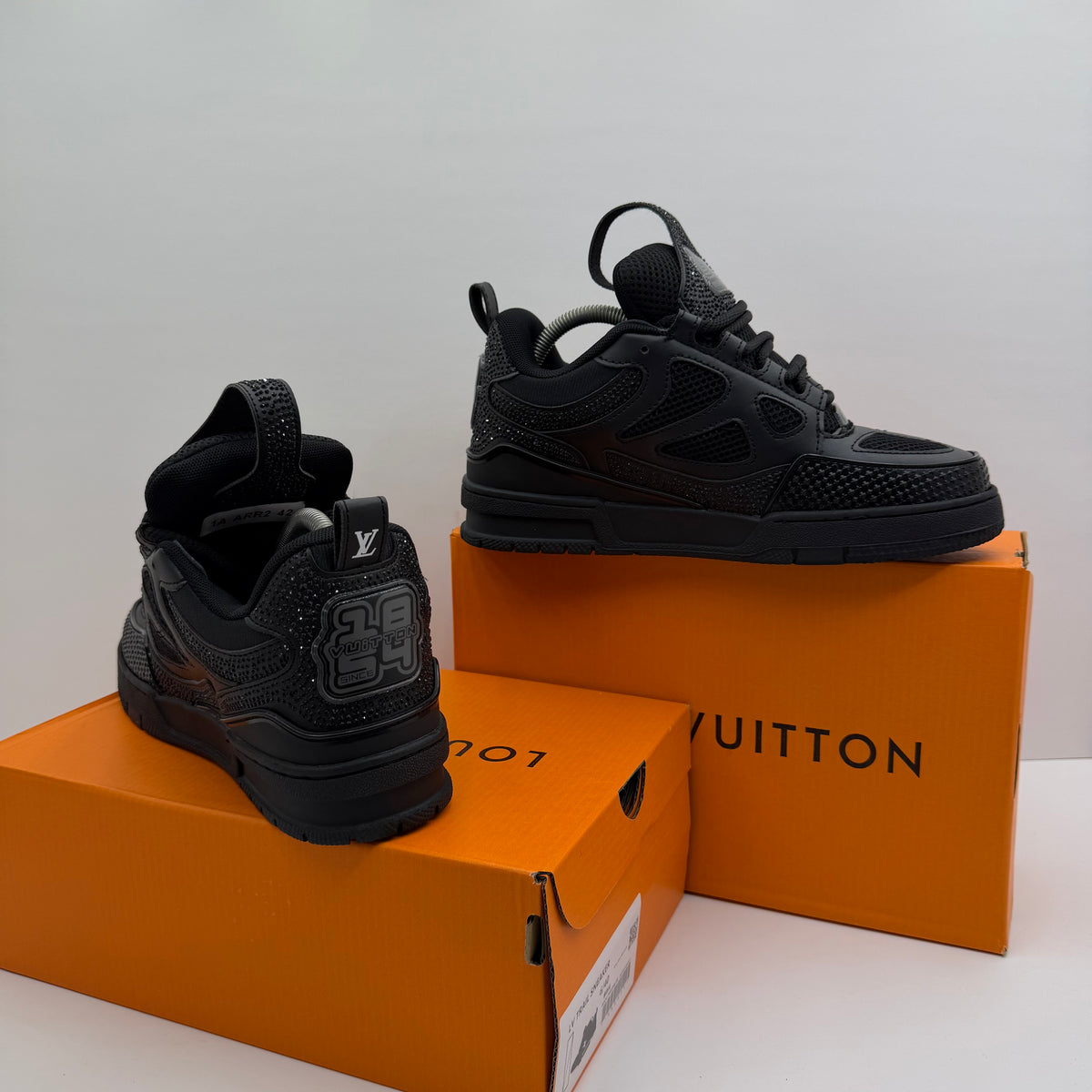 LV SKATE SVAROWSKY BLACK ⚫️