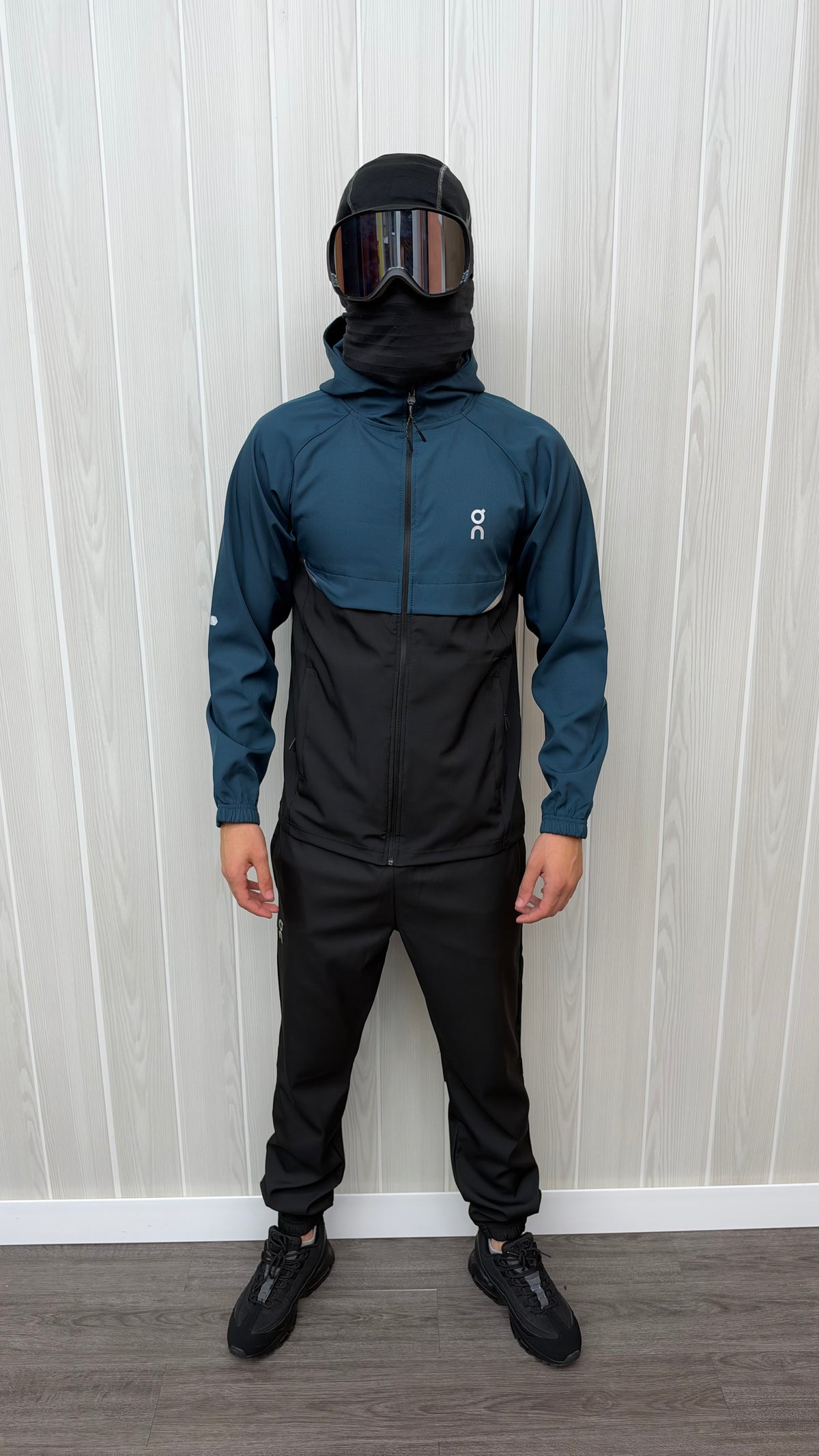 CONJUNTO ON CLOUD BLACK/BLUE⚫️🔵