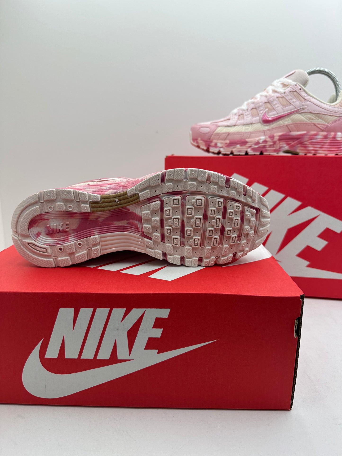 NIKE P-6000 ALL PINK 🩷