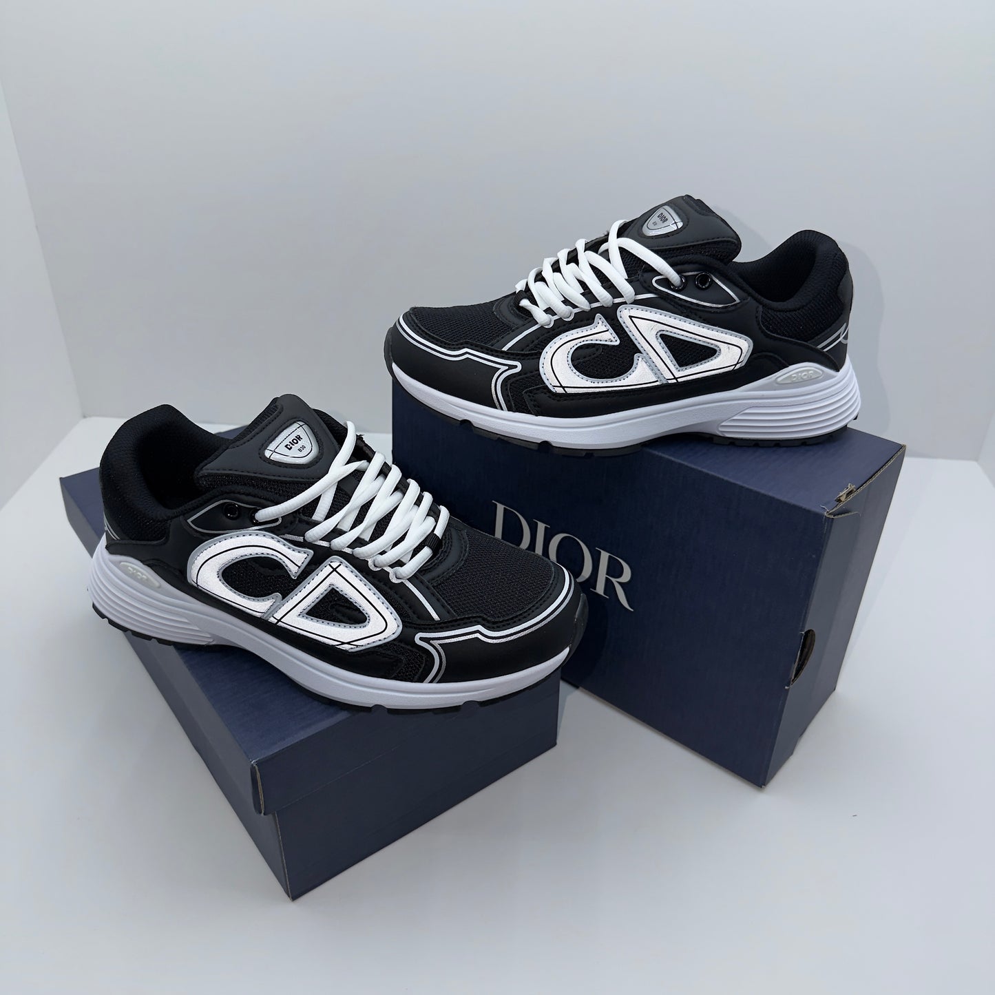 DIOR B30 BLACK&WHITE⚫️⚪️