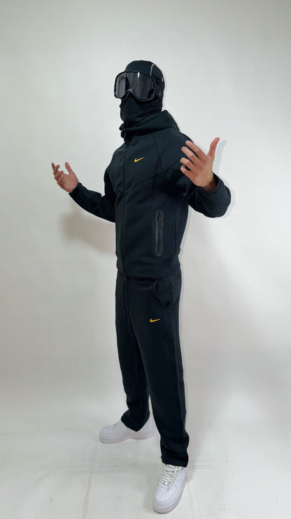NIKE TECH NOCTA NEGRO⚫️ MÁXIMA CALIDAD 1.1😍 MODELO 2026🤩