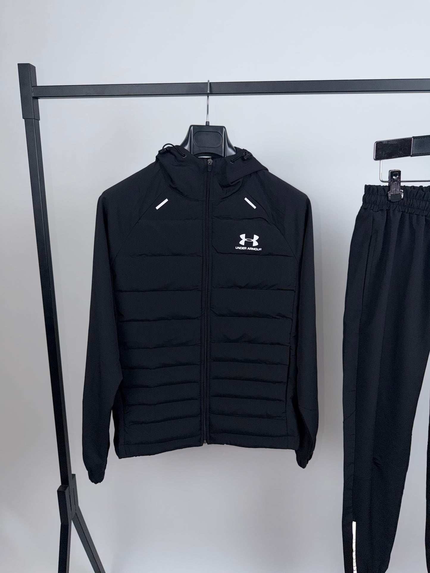 UNDER ARMOUR BLACK⚫️