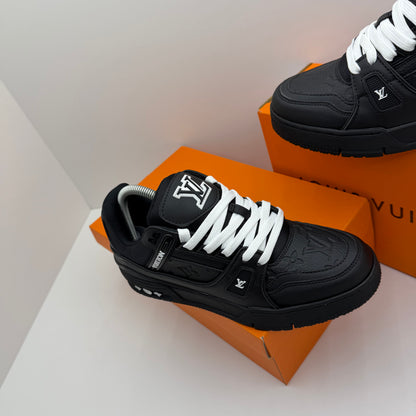 LV TRAINER BLACK⚫️