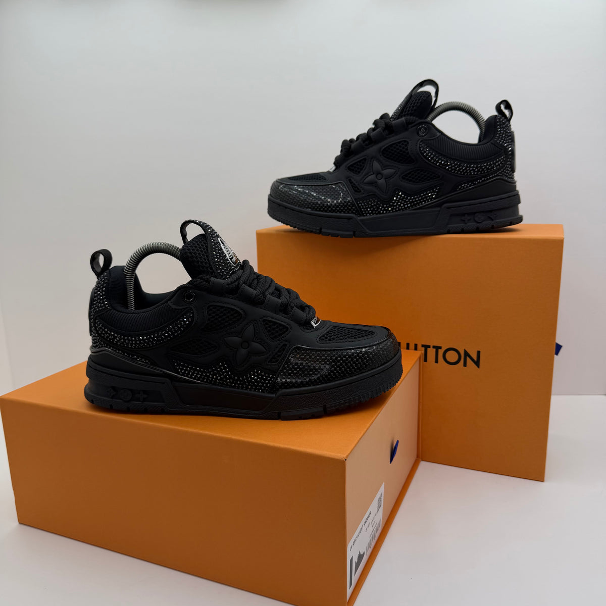 LOUIS VUITTON SKATE SWAROVSKI BLACK ⚫️