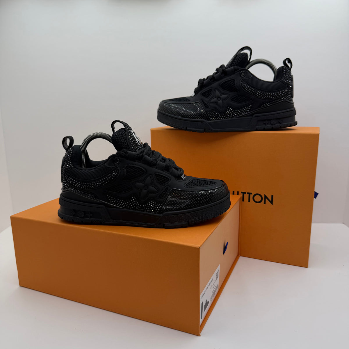 LOUIS VUITTON SKATE SWAROVSKI BLACK ⚫️