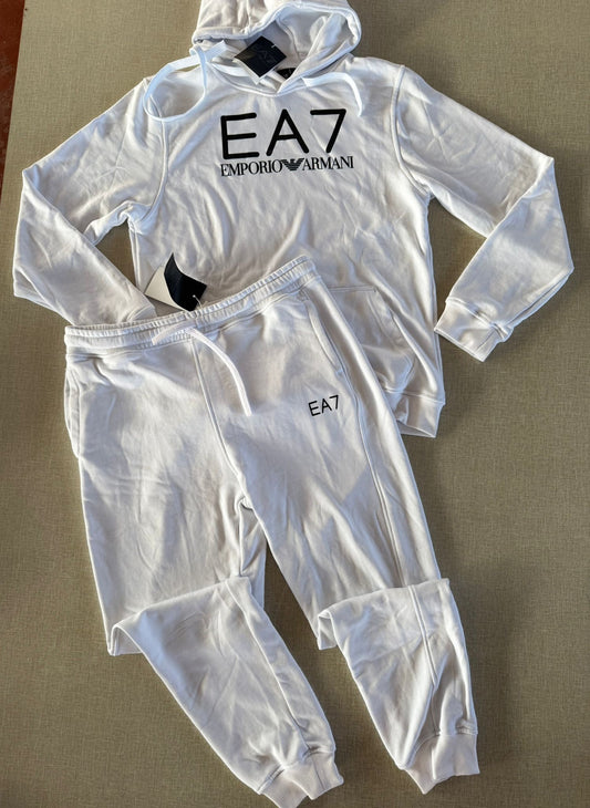 Chandal EA7